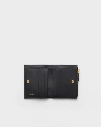 Cartera pequeña de piel Saffiano