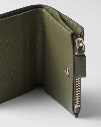 Cartera pequeña de piel Saffiano