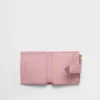 Cartera pequeña de piel Saffiano y lisa Cartera pequeña de piel Saffiano y lisa