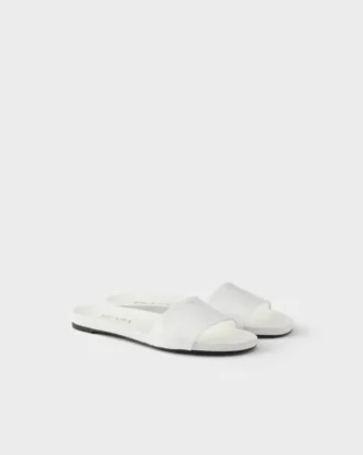Chanclas de charol