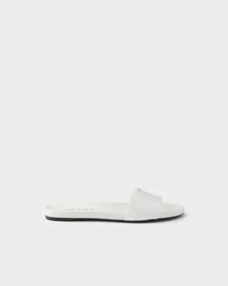 Chanclas de charol