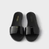Chanclas de charol Chanclas de charol