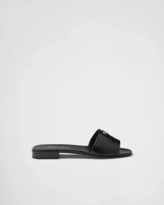 Chanclas de charol Saffiano