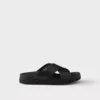 Chanclas de goma entrecruzadas Chanclas de goma entrecruzadas