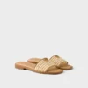 Chanclas de piel con detalles de ganchillo Chanclas de piel con detalles de ganchillo