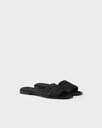 Chanclas de piel con detalles de ganchillo