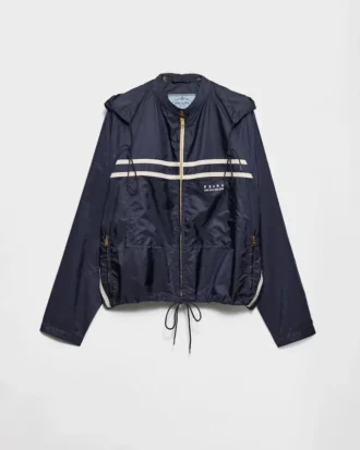 Chaqueta blouson ligera de Re-Nylon