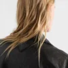 Chaqueta Caban de piel napa con doble botonadura Chaqueta Caban de piel napa con doble botonadura