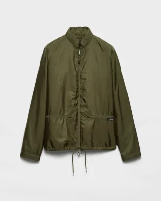 Chaqueta con capucha de Re-Nylon