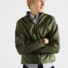 Chaqueta con capucha de Re-Nylon Chaqueta con capucha de Re-Nylon