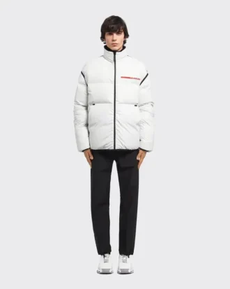 Chaqueta corta reversible de plumón ligero de Re-Nylon