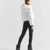 Chaqueta corta técnica de plumón con Re-Nylon