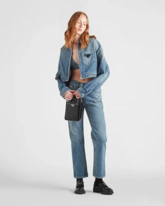Chaqueta de denim orgánico de corte corto