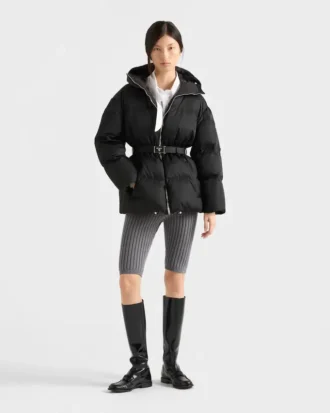 Chaqueta de plumón con capucha Re-Nylon
