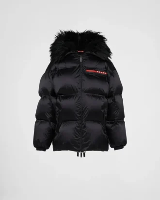 Chaqueta de plumón de Re-Nylon técnico
