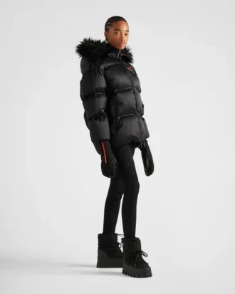 Chaqueta de plumón de Re-Nylon técnico
