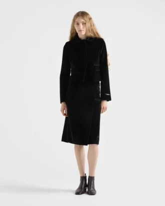 Chaqueta de terciopelo de botonadura sencilla