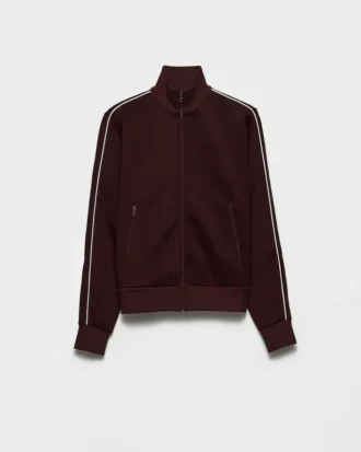 Chaqueta deportiva de tejido técnico con cremallera