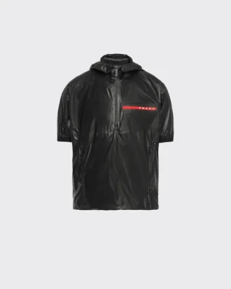 Chaqueta ligera de nylon de manga corta
