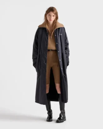 Chubasquero ligero de Re-Nylon