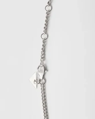 Collar con colgante de plata
