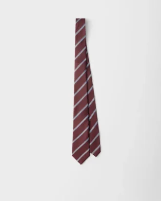 Corbata de seda