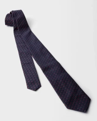 Corbata de seda