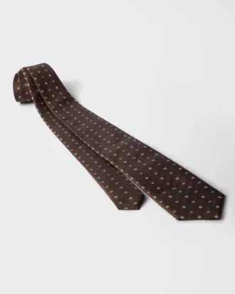 Corbata de seda