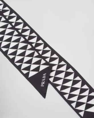 Corbata de seda estampada Corbata de seda estampada