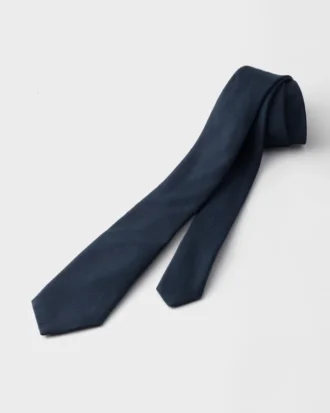 Corbata de seda y lino