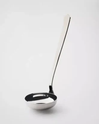 Cucharón de acero inoxidable