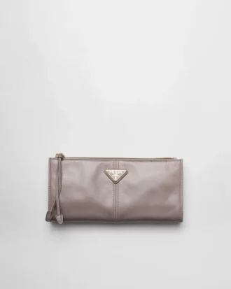 Estuche de piel