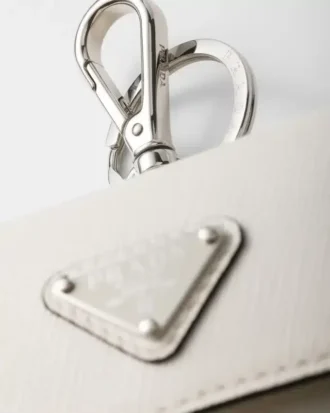 Estuche para auriculares de piel Saffiano con llavero