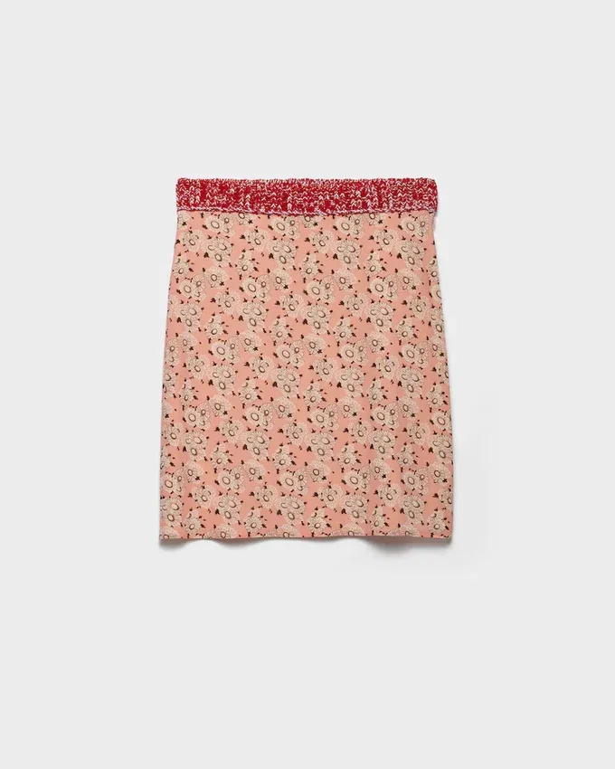 Falda de georgette con estampado floral Falda de georgette con estampado floral