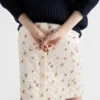 Falda de satén acolchado con estampado floral Falda de satén acolchado con estampado floral
