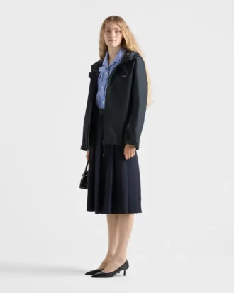 Falda midi de tejido técnico y de tipo «hopsack» Falda midi de tejido técnico y de tipo «hopsack»