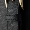 Funda de piel Saffiano para iPhone 16 Pro Max Funda de piel Saffiano para iPhone 16 Pro Max