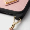 Funda de piel Saffiano para iPhone 16 Pro Max con correa de hombro Funda de piel Saffiano para iPhone 16 Pro Max con correa de hombro