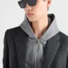 Gafas de sol con el logotipo de Prada