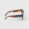 Gafas de sol con el logotipo de Prada Gafas de sol con el logotipo de Prada