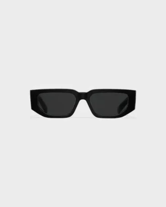 Gafas de sol con logotipo triangular