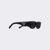 Gafas de sol con logotipo triangular Gafas de sol con logotipo triangular