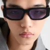 Gafas de sol con logotipo triangular Gafas de sol con logotipo triangular