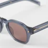 Gafas de sol con placa metálica icónica Gafas de sol con placa metálica icónica