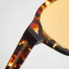 Gafas de sol con placa metálica icónica Gafas de sol con placa metálica icónica