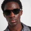 Gafas de sol con placa metálica icónica Gafas de sol con placa metálica icónica