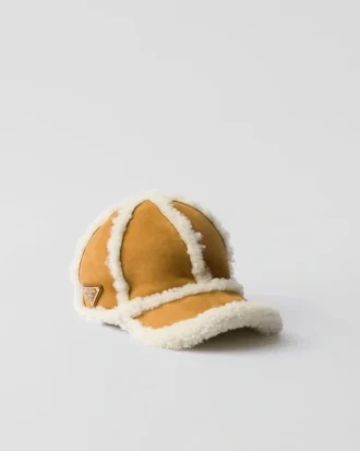 Gorra de béisbol de ante y piel de oveja