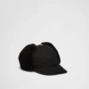 Gorro de Re-Nylon y piel de oveja Gorro de Re-Nylon y piel de oveja