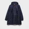 Impermeable ligero con capucha de Re-Nylon Impermeable ligero con capucha de Re-Nylon