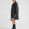 Impermeable oversize Re-Nylon ligero Impermeable oversize Re-Nylon ligero